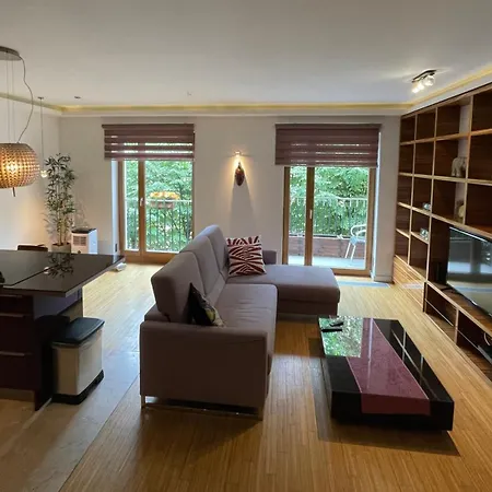 Luxury Prima Nowy Swiat * ワルシャワ