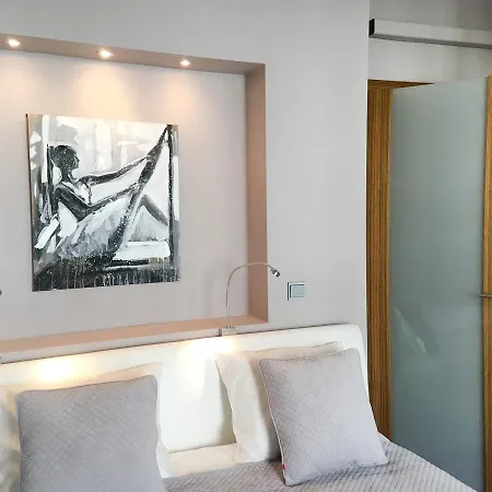 Luxury Prima Nowy Swiat *